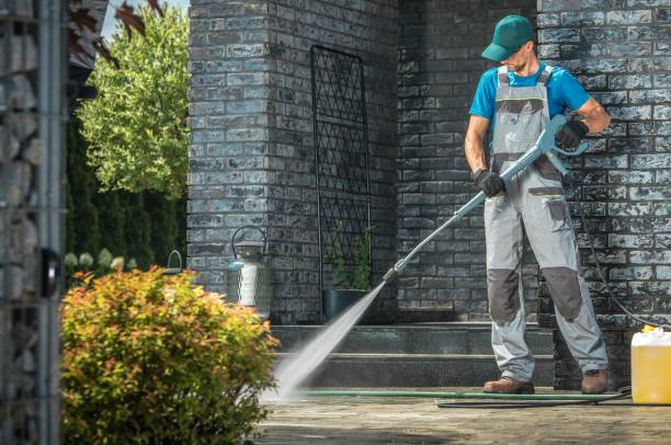 Best Oil Spill Cleanup  in Naples Manor, FL